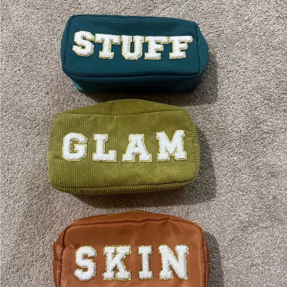 Green Corduroy Pouch with GLAM Letters - Picture 3 of 3